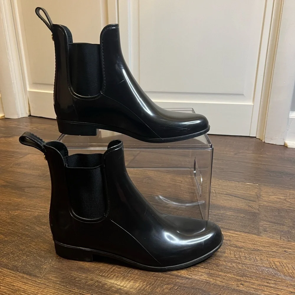Sam Edelman Women’s Tinsley Classic Rain Boot Size Women’s 8 Color Gloss Black